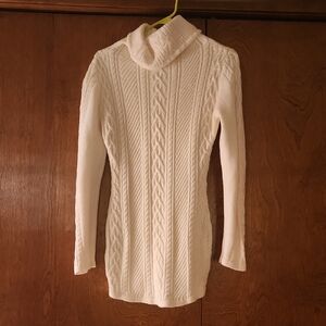 Classic Ivory Cable Knit Turtleneck